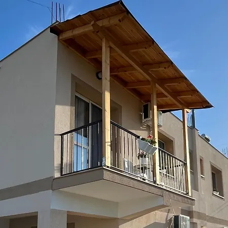 Apartament Luani Wlora