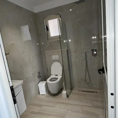Luani Apartment *